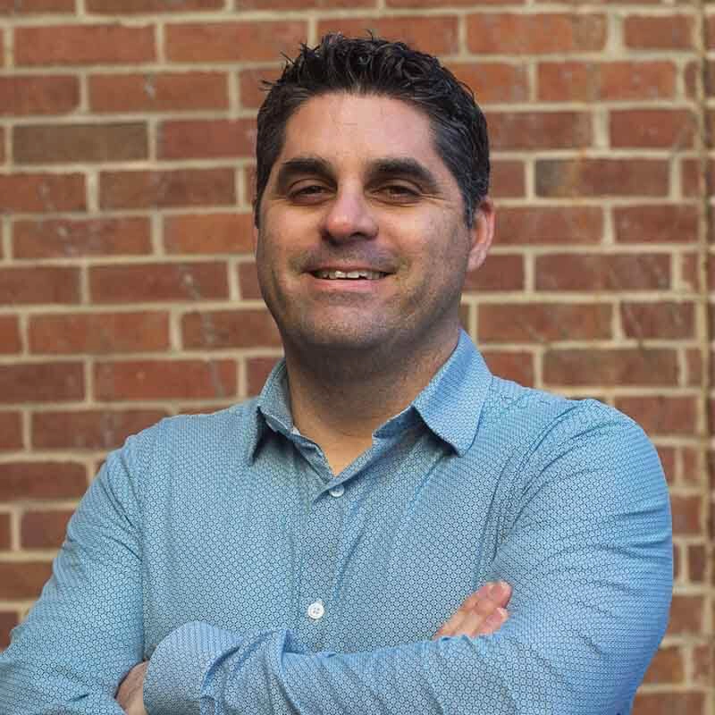 Headshot of Eric Teran, Architect at Blue Star Design Build.