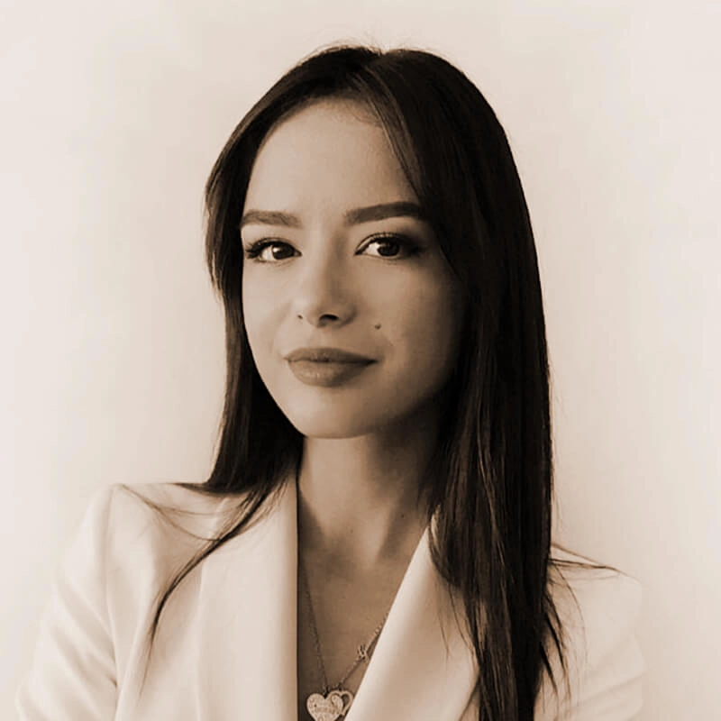 Headshot ofI va Deskovska, designer at Blue Star Build and Design.